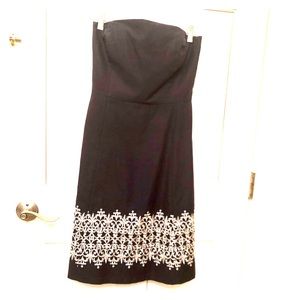 Sleeveless cocktail dress